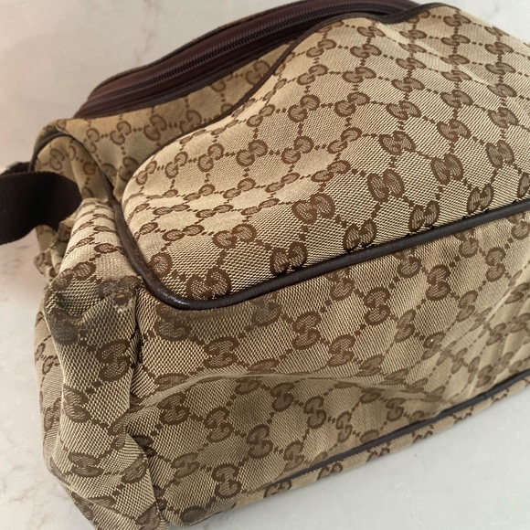 Gucci Diaper bag with change pad. 100% Authentic - Picture 5 of 5